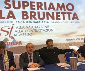 Barbagallo: ''I fannulloni sono ladri della dignità dei milioni di dipendenti pubblici onesti: contro di loro la Uil si costituirà parte civile''